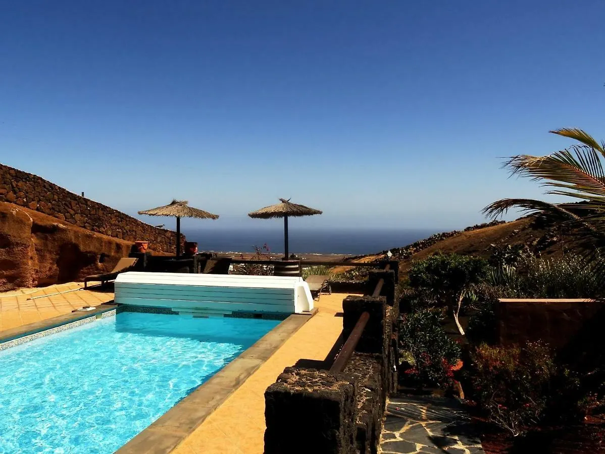 Castillo Lanzarote Villa Winni - Luxury Villa - Pet Friendly With Heated Pool La Asomada  La Asomada (Lanzarote)